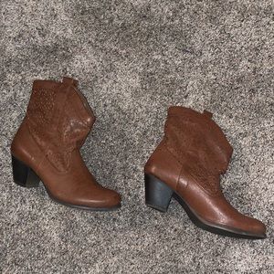 Nine West Rant 3Y Ankle Boots